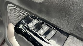 Citroen C3 1.2 PureTech Shine Plus Hatchback 5dr Petrol EAT6 Euro 6 (s/s) (