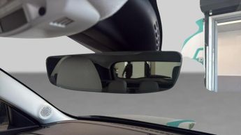 Fiat 600 1.2 MHEV La Prima SUV 5dr Petrol Hybrid e-DCT Euro 6 (s/s) (136 