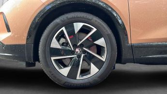 Vauxhall Grandland Electric 73kWh GS SUV 5dr Electric Auto (213 ps)