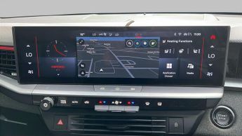 Vauxhall Grandland Electric 73kWh GS SUV 5dr Electric Auto (213 ps)