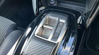 Peugeot 208 50kWh GT Hatchback 5dr Electric Auto (7.4kW Charger) (136 ps)