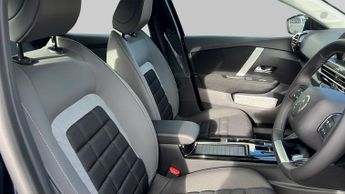 Citroen C4 1.2 PureTech PLUS Hatchback 5dr Petrol EAT8 Euro 6 (s/s) (130 ps