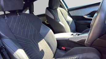 Peugeot 3008 73kWh GT SUV 5dr Electric Auto (11kW Charger) (210 ps)