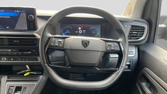 Peugeot Traveller 75kWh Allure Long MPV 5dr Electric Auto LWB (8 Seat, 7.4kW Charg
