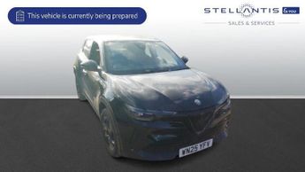Alfa Romeo Junior 1.2 MHEV Ibrida SUV 5dr Petrol Hybrid e-DCT Euro 6 (s/s) (136 ps