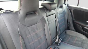 Mercedes-benz A Class 1.3 A200 AMG Line (Premium) Hatchback 5dr Petrol 7G-DCT Euro 6 (