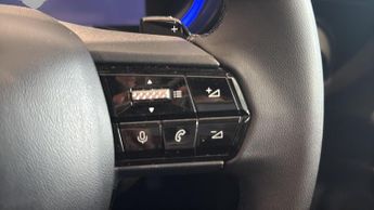 Alfa Romeo Junior 1.2 MHEV Ibrida SUV 5dr Petrol Hybrid e-DCT Euro 6 (s/s) (136 ps
