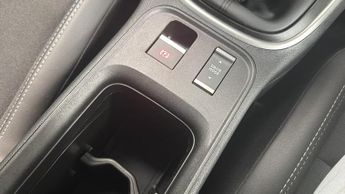 Jeep Avenger 1.2 Summit SUV 5dr Petrol Manual Euro 6 (s/s) (100 ps)
