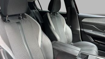 Peugeot 308 1.2 PureTech Allure Hatchback 5dr Petrol EAT Euro 6 (s/s) (130 p
