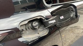 Peugeot 308 1.2 PureTech Allure Hatchback 5dr Petrol EAT Euro 6 (s/s) (130 p