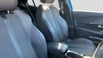 Peugeot 2008 50kWh GT SUV 5dr Electric Auto (7kW Charger) (136 ps)