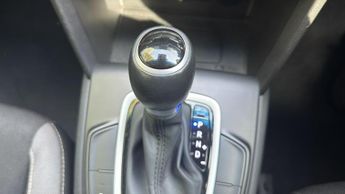 Hyundai Kona 1.6 h-GDi Premium SUV 5dr Petrol Hybrid DCT Euro 6 (s/s) (141 ps