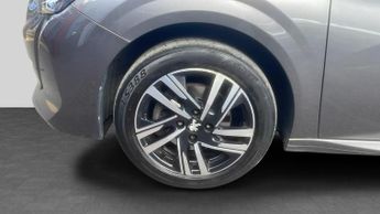 Peugeot 208 1.2 PureTech Allure Premium + Hatchback 5dr Petrol EAT Euro 6 (s