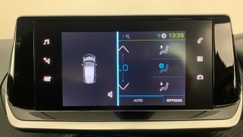 Peugeot 208 50kWh Allure Hatchback 5dr Electric Auto (136 ps)