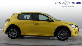 Peugeot 208 50kWh Allure Hatchback 5dr Electric Auto (136 ps)