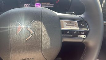DS Automobiles Ds No4 1.2 Hybrid Etoile Hatchback 5dr Petrol Hybrid e-DSC Euro 6 (s/s)