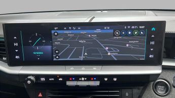 Vauxhall Grandland Electric 73kWh GS SUV 5dr Electric Auto (213 ps)