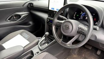 Toyota Yaris Cross 1.5 VVT-h Design SUV 5dr Petrol Hybrid E-CVT Euro 6 (s/s) (116 p