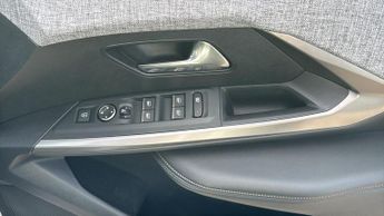 Peugeot 3008 SUV 1.2 GT SUV 5dr Petrol Hybrid e-DSC6 Euro 6 (s/s) (136 ps)