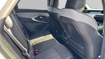 Peugeot 3008 SUV 1.2 GT SUV 5dr Petrol Hybrid e-DSC6 Euro 6 (s/s) (136 ps)