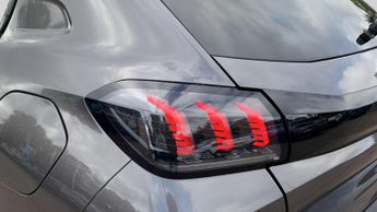Peugeot 208 1.2 PureTech Allure Premium + Hatchback 5dr Petrol EAT Euro 6 (s