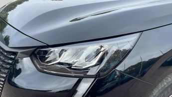 Peugeot 208 1.2 PureTech Allure Premium + Hatchback 5dr Petrol EAT Euro 6 (s
