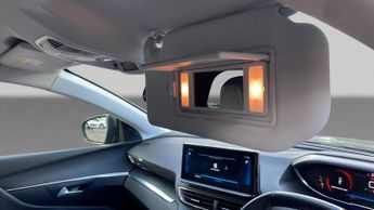 Peugeot 3008 SUV 1.2 PureTech Allure SUV 5dr Petrol EAT Euro 6 (s/s) (130 ps)