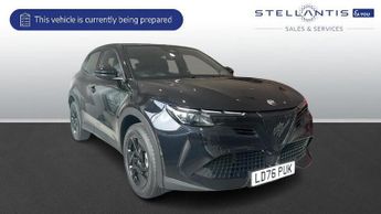 Alfa Romeo Junior 1.2 MHEV Ibrida SUV 5dr Petrol Hybrid e-DCT Euro 6 (s/s) (136 ps