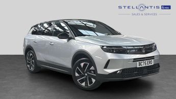 Vauxhall Grandland 1.2 Ultimate SUV 5dr Petrol Hybrid e-DCT Euro 6 (s/s) (145 ps)