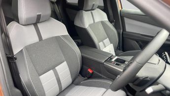 Vauxhall Grandland Electric 73kWh GS SUV 5dr Electric Auto (213 ps)
