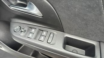 Vauxhall Corsa 1.2 Hybrid Ultimate Hatchback 5dr Petrol Hybrid e-DCT Euro 6 (s/