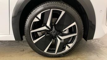 Peugeot 208 50kWh GT Premium Hatchback 5dr Electric Auto (7.4kW Charger) (13