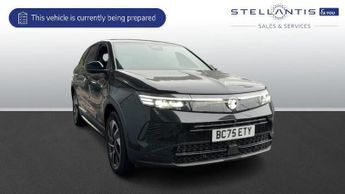 Vauxhall Grandland 1.2 Ultimate SUV 5dr Petrol Hybrid e-DCT Euro 6 (s/s) (145 ps)