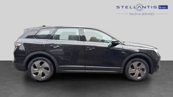 Vauxhall Grandland 1.2 Design SUV 5dr Petrol Hybrid e-DCT Euro 6 (s/s) (145 ps)
