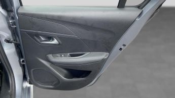 Peugeot 208 50kWh E-Style Hatchback 5dr Electric Auto (11kW Charger) (136 ps