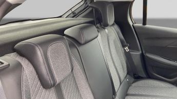 Peugeot 208 50kWh E-Style Hatchback 5dr Electric Auto (11kW Charger) (136 ps