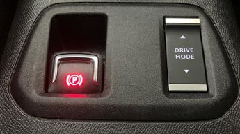 Vauxhall Corsa Electric 50kWh Elite Premium Hatchback 5dr Electric Auto (136 ps)