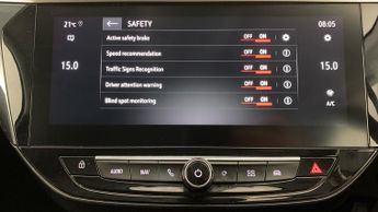 Vauxhall Corsa Electric 50kWh Elite Premium Hatchback 5dr Electric Auto (136 ps)