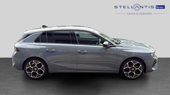 Vauxhall Astra 1.2 Turbo Ultimate Hatchback 5dr Petrol Auto Euro 6 (s/s) (130 p