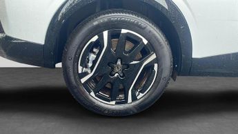 Peugeot 5008 73kWh GT SUV 5dr Electric Auto (11kW Charger) (210 ps)