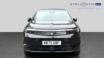 Vauxhall Grandland 1.2 Ultimate SUV 5dr Petrol Hybrid e-DCT Euro 6 (s/s) (145 ps)