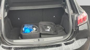 Peugeot 208 50kWh GT Premium Auto 5dr (7kW Charger)