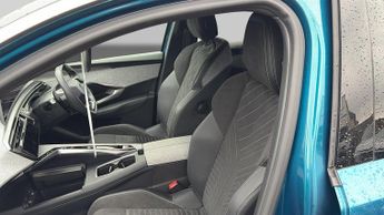 Peugeot 3008 73kWh GT Auto 5dr (11kW Charger)