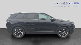 Vauxhall Grandland 1.2 GS SUV 5dr Petrol Hybrid e-DCT Euro 6 (s/s) (136 ps)