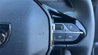 Peugeot 2008 54kWh GT Premium SUV 5dr Electric Auto (11kW Charger) (156 ps)