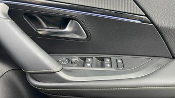 Peugeot 2008 1.2 GT SUV 5dr Petrol Hybrid e-DSC6 Euro 6 (s/s) (136 ps)