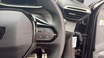 Peugeot 2008 1.2 GT Premium SUV 5dr Petrol EAT Euro 6 (s/s) (130 ps)
