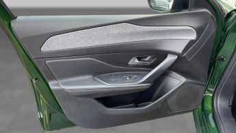Peugeot 308 1.2 PureTech Allure Premium Hatchback 5dr Petrol EAT Euro 6 (s/s
