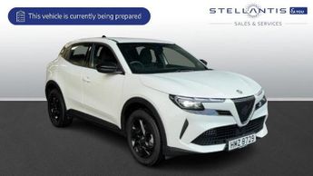 Alfa Romeo Junior 1.2 MHEV Ibrida SUV 5dr Petrol Hybrid e-DCT Euro 6 (s/s) (136 ps