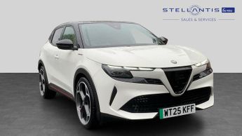 Alfa Romeo Junior 54kWh Elettrica Veloce SUV 5dr Electric Auto (280 ps)